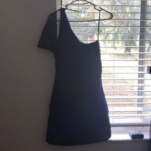 Over the shoulder dress